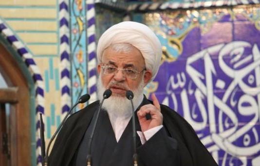  امام جمعه یزد: دشمن از موفقیت های ایران، عصبانی است