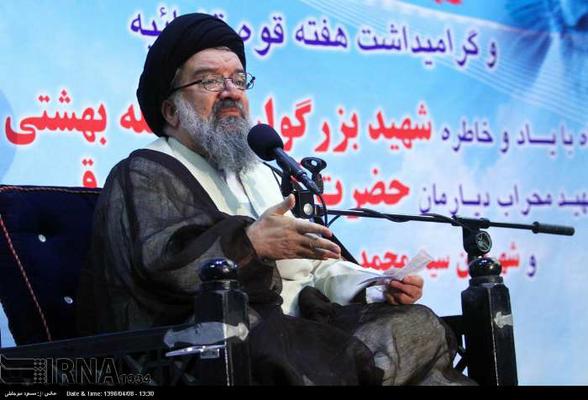 سید احمدخاتمی: طرح تحریم های سنای آمریکا برای مقابله با برنامه موشکی ایران است