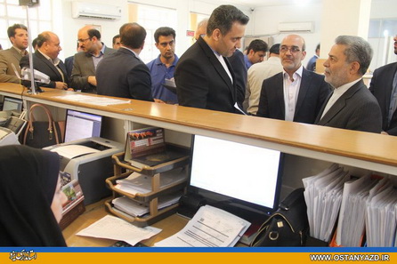 باید با راهکارهای مؤثر و قانونی تخلفات را به صفر برسانیم