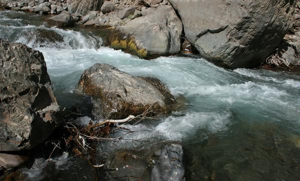 100 منبع آبی در روستاهای یزد خشک شد