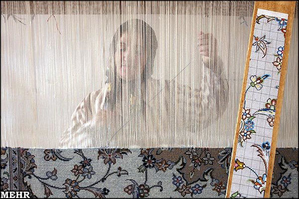 مددجویان کمیته امداد یزد ۴۲۶ تخته فرش بافتند