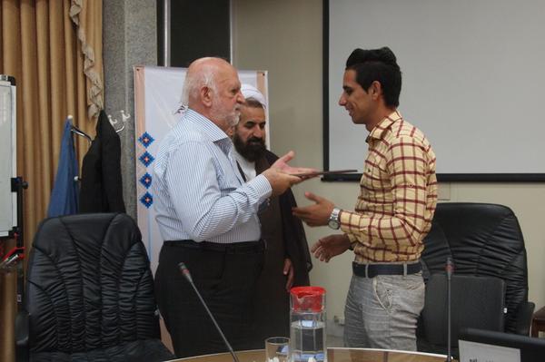 از رکوردار یزدی روپایی جهان تجلیل شد