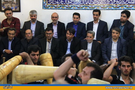 استاندار یزد از زورخانه تکیه ابوالفضل(ع) خلف‌باغ بازدید کرد