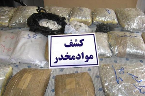 در عملیات پلیس یزد۱۰۰ کیلو هروئین و تریاک کشف  شد