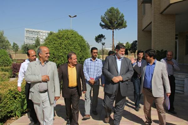 بازدید معاون وزیر کشور از آتش نشانی مرکزی یزد