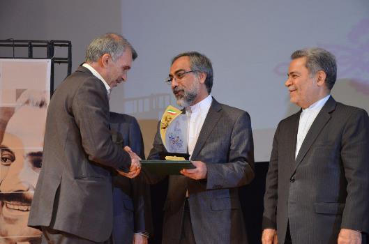 کسب رتبه دستگاه برتر آموزش و پرورش استان درجشنواره شهید رجائی 