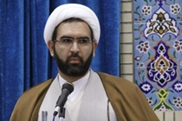 امام جمعه مهریز : تداوم موضع فعلی ترامپ، آمریکا را منزوی‌تر می‌کند
