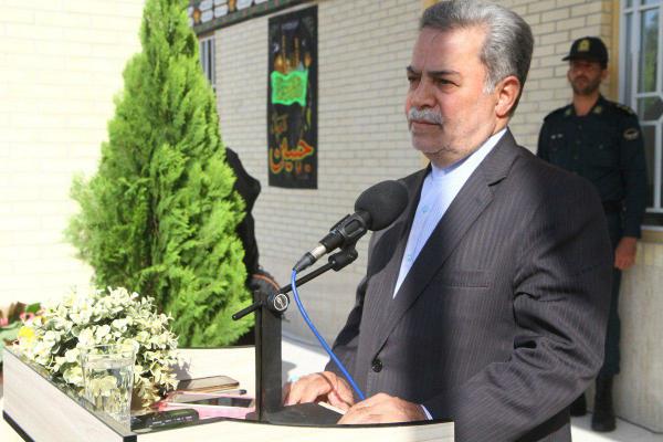 استانداریزد : مدارس کانون های شخصیت سازی برای آینده کشورند