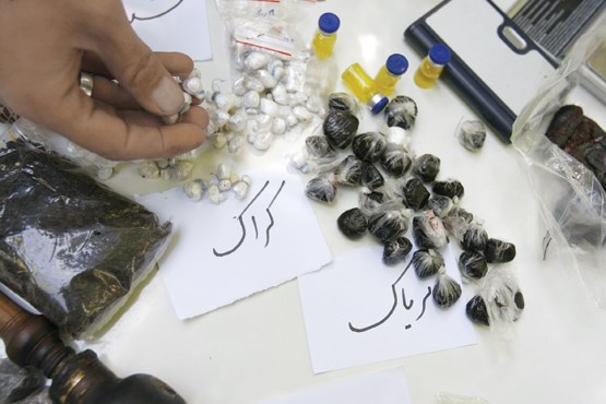مراکز ماده 16 ماشین لباسشویی نیستند / 40 تا 50 هزار نفر؛ تعداد معتادان کف خیابانی/موادمخدرجدید وارد کشورشده