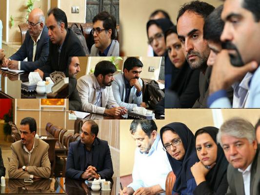در نشست مشترک منتخبان پنجمین دوره شورای شهر با انجمن متخصصان روابط عمومي استان يزد 