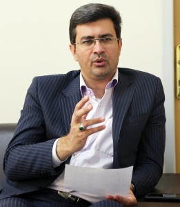 شهردار جدید مهریز باید سعی کند نقاط قوت شورای گذشته را پررنگ و نقاط ضعف را برطرف کند