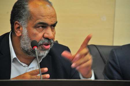  از حقوق مردم درزمینه‌های مختلف از جمله طرح جامع مهریز دفاع کنم 