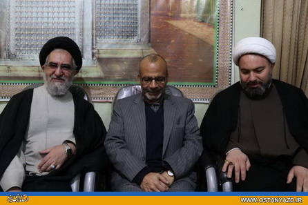 استاندار یزد با امام جمعه شهر ابرکوه دیدار کرد