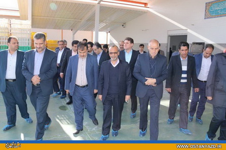 استاندار یزد از کشتارگاه صنعتی شیرکوه بازدید کرد