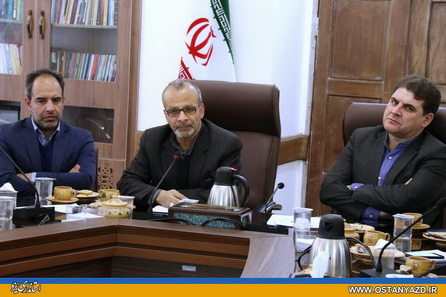 استاندار یزد با سرمایه‌گذار دانمارکی دیدار و گفتگو کرد