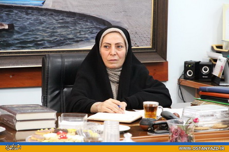 رويكرد فرهنگي و جامعه پذيري آموزشي نسبت به بيماري اچ آي وي زمينه سازي شود