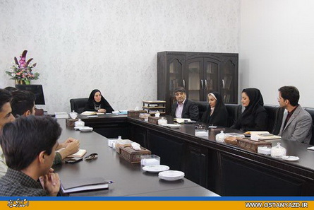 جوانان‌، هم افزایی و تجميع توانمنديها را مبنای فعاليتهای خود قرار دهند