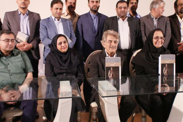  شب  فرخی یزدی شاعر و روزنامه نگار آزادیخواه