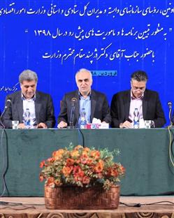 تحقق شعار رونق تولید نیازمند انسجام همه اركان جامعه و بكارگیری روش های نوآورانه و هوشمند است