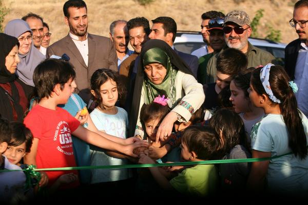 گفتگو با محمد درویش و شاهدان میدانی: در جستجو چرایی تعطیلی "مدرسه طبیعت" 