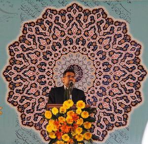 مراسم اختتامیه جشنواره خوشنویسی رضوی با حضور وزیر ارشاد و مسئولین استان درمیدان امیر چخماق یزد+گزارش تصویری (7)