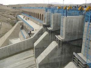 وزير نيرو خبر داد: مطالعه بر روى احداث چندین سد در استان لرستان/ توقف تحقیقات درباره سدهای بالادست دریاچه ارومیه