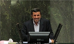 احمدی‌نژاد در پاسخ به سؤالات 79 نماینده: شب عید است؛ می‌خواهیم با هم صفا کنیم