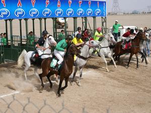 رقابت 29 راس اسب در هفته دوم مسابقات سراسري كورس بهاره