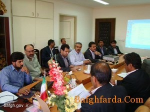 اولین جلسه آموزش هیاتهای اجرایی انتخابات بافق برگزار شد