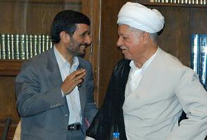  احمدی نژاد از خوشحالی هاشمی، راضی است
