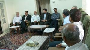 مسئولان اقتصاد و دارایی و امور مالیاتی استان یزد با تعدادی بازنشستگان دیدار کردند