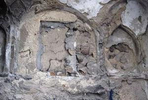 کتیبه ۴۰۰ ساله سرقت شد
