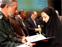 از برترین های المپیاد علمی بسیج استان یزد تجلیل شد