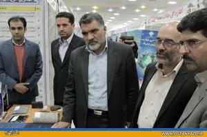بازديد معاون استاندار از نمایشگاه "فن بازار" 