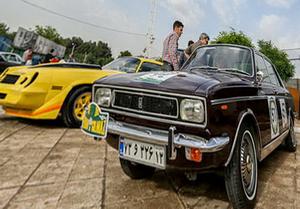 ماشین‌های کلاسیک ایران در اصفهان به روی صحنه می روند