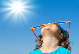 خورشید یکی از بهترین منابع ویتامین D برای بدن انسان است/سود و زیان در معرض خورشید بودن