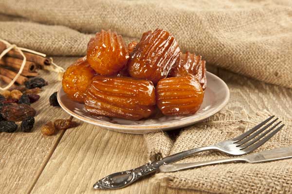 ببینید| طرز تهیه بامیه ترد و فوری بدون تخم مرغ