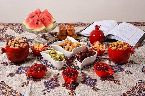 مهرورزان یزدی شب یلدا را با یتیم نوازی به شادترین شب سال تبدیل کنند