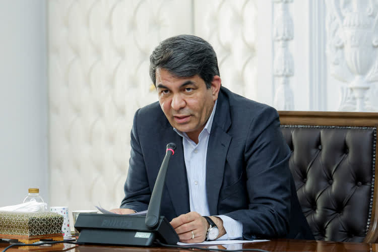 آماده استقبال از سرمایه‌گذاران نامی و بزرگ در حوزه انرژی‌ خورشیدی هستیم