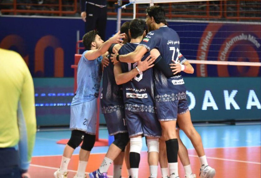 سومین پیروزی متوالی بلندقامتان اردکانی