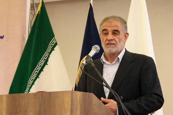 کمبود فضای آموزشی در یزد؛ وجود ۳۵ مدرسه نیمه‌تمام در شهر یزد