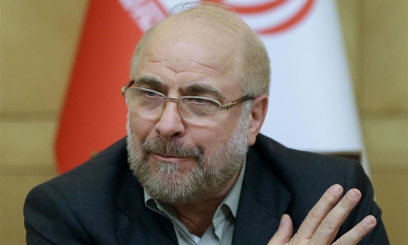 فرهنگ‌سازی، اولویت اول حل مشکلات اقتصادی است