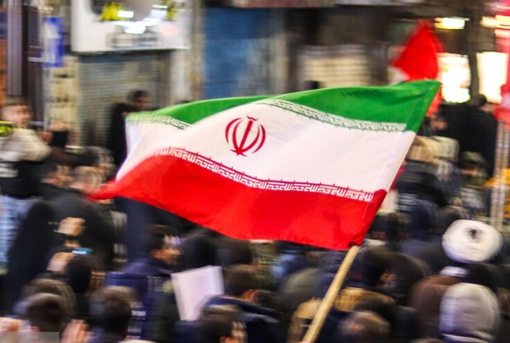 بیانیه جمعی از هنرمندان و صاحبان رسانه‌ استان یزد در محکومیت جنایت تروریستی آمریکا و اسرائیل در به شهادت‌ رساندن رهبر انقلاب و تجاوز به میهن اسلامی