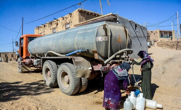 بیش از ۲۴۰ میلیارد ریال هزینه آبرسانی سیار به روستاهای یزد