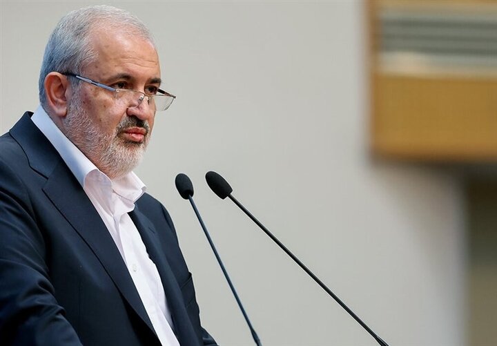 وزیر صمت: نمی دانم شورای رقابت چه زمانی از قیمت‌گذاری حذف می‌شود/ من مسؤول نیستم و نمی‌توانم قول و وعده بدهم
