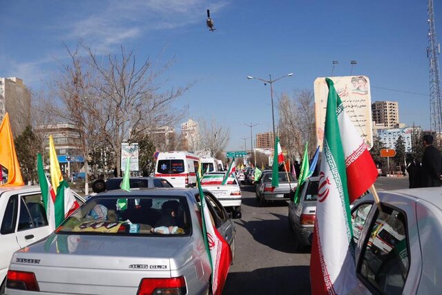 راهپیمایی خودرویی و موتوری ۲۲ بهمن تا دقایقی دیگر در استان یزد آغاز می‌شود