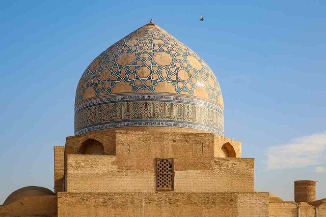 مسجد تنها مرکزی است که ما را به اهدافمان نزدیک می‌کند