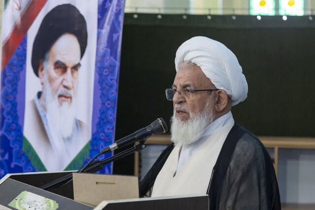 در برابر دشمن نباید دچار غفلت شد