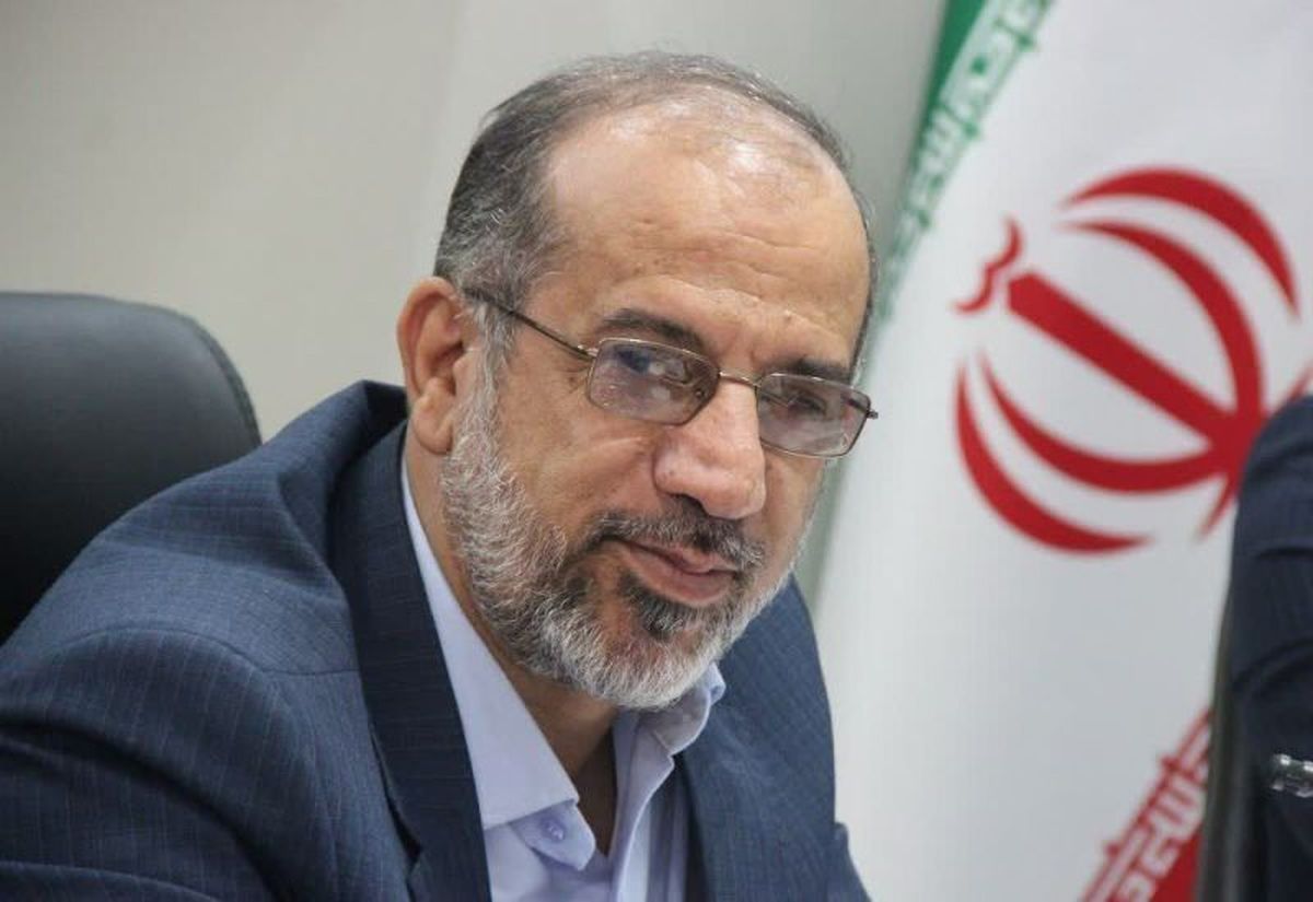 صنایع به مسئولیت خود در قبال کارگران غیربومی پایبند باشند
