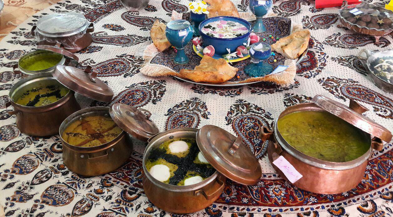 خوراکی‌های بومی یزد ترویج شود